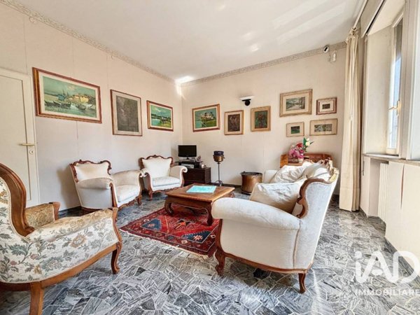 casa indipendente in vendita a Ferrara in zona Centro Storico