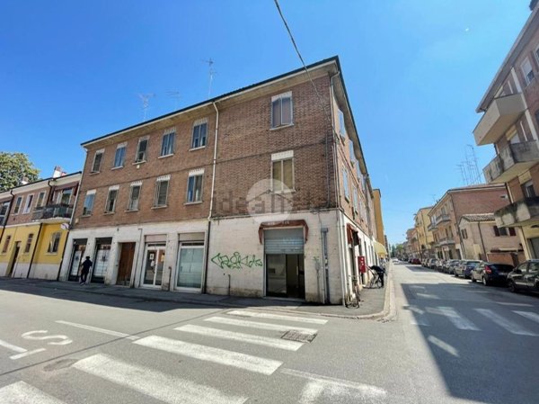 monolocale in vendita a Ferrara in zona Arianuova