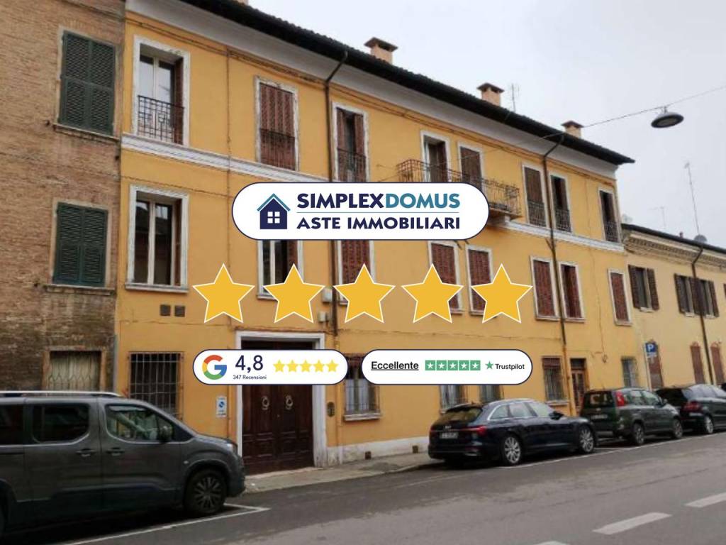 appartamento in vendita a Ferrara in zona Centro Storico