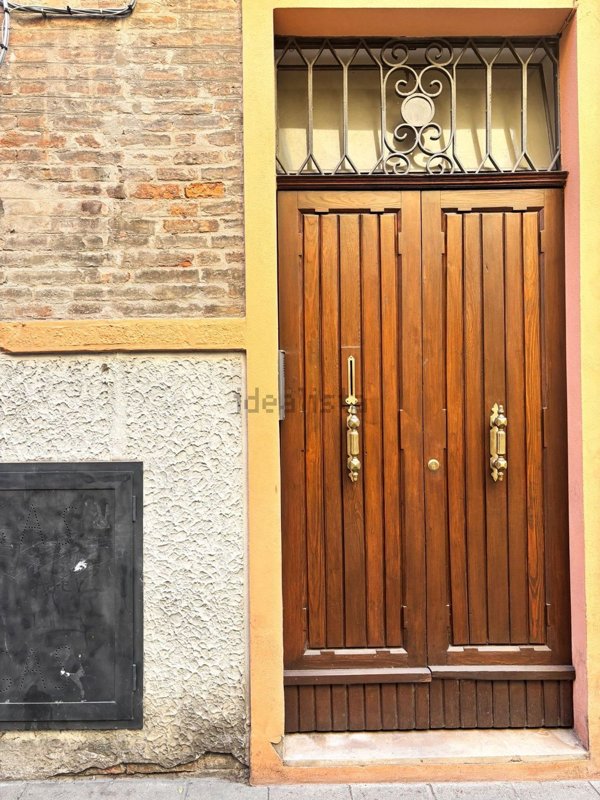appartamento in vendita a Ferrara in zona Centro Storico