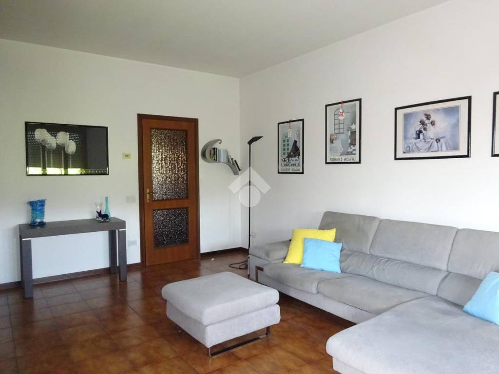 appartamento in vendita a Ferrara in zona Doro