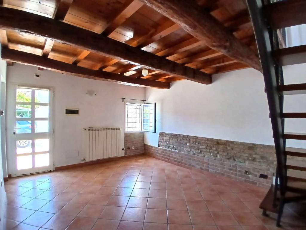 casa indipendente in vendita a Ferrara in zona San Martino