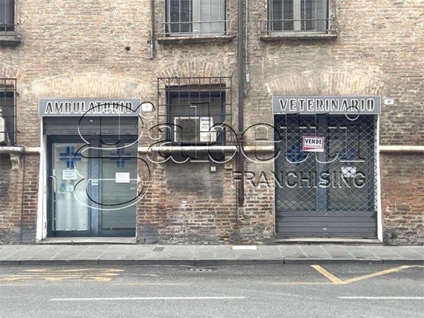 appartamento in vendita a Ferrara in zona Centro Storico
