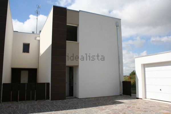 casa indipendente in vendita a Ferrara in zona Malborghetto di Boara