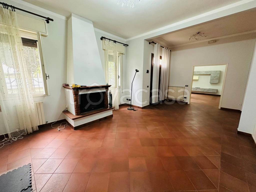 casa indipendente in vendita a Ferrara in zona San Bartolomeo in Bosco