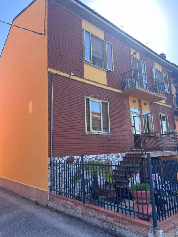 appartamento in vendita a Ferrara in zona Doro