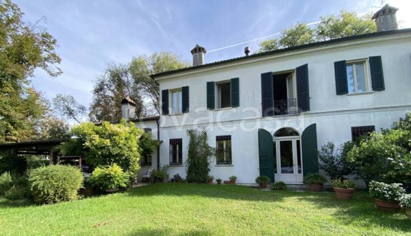 casa indipendente in vendita a Ferrara in zona Aguscello