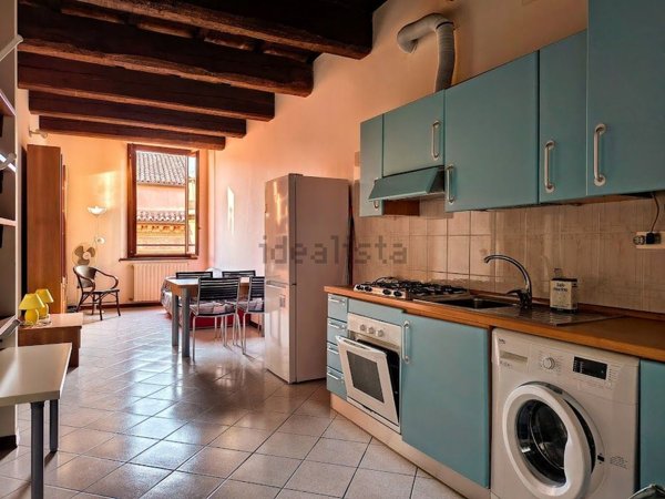 appartamento in vendita a Ferrara in zona Centro Storico