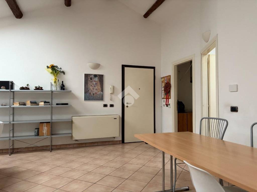 appartamento in vendita a Ferrara in zona Centro Storico