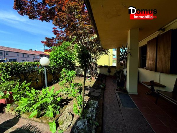 appartamento in vendita a Ferrara in zona Centro Storico