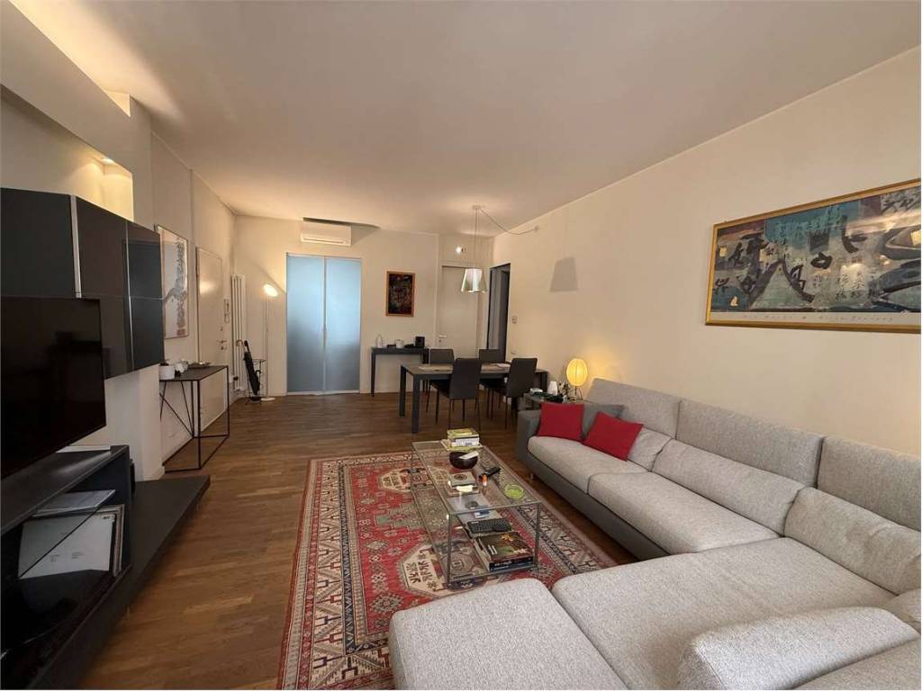 appartamento in vendita a Ferrara in zona Centro Storico