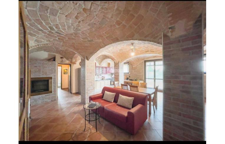 casa indipendente in vendita a Ferrara in zona Quartesana