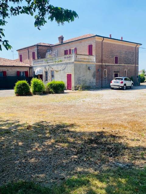 casa semindipendente in vendita a Ferrara in zona Boara