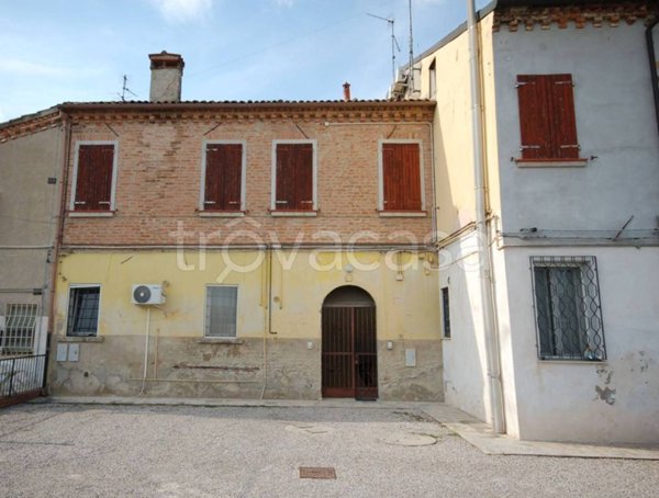 appartamento in vendita a Ferrara in zona Pontegradella