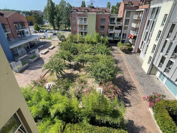 appartamento in vendita a Ferrara in zona Doro