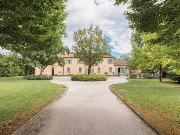 casa indipendente in vendita a Ferrara in zona Aguscello
