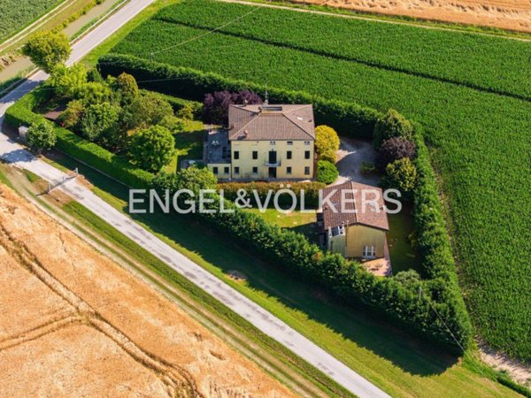 casa indipendente in vendita a Ferrara in zona Porotto / Cassana