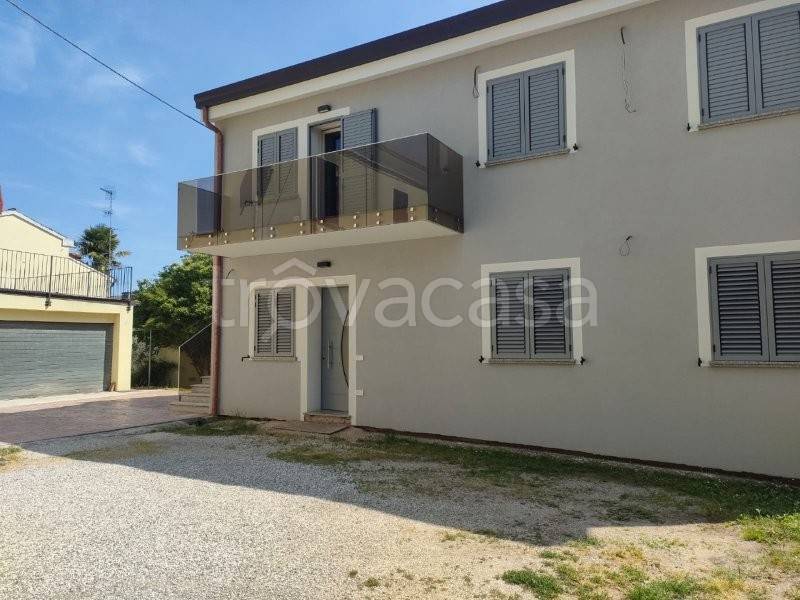 casa indipendente in vendita a Ferrara in zona Porotto / Cassana