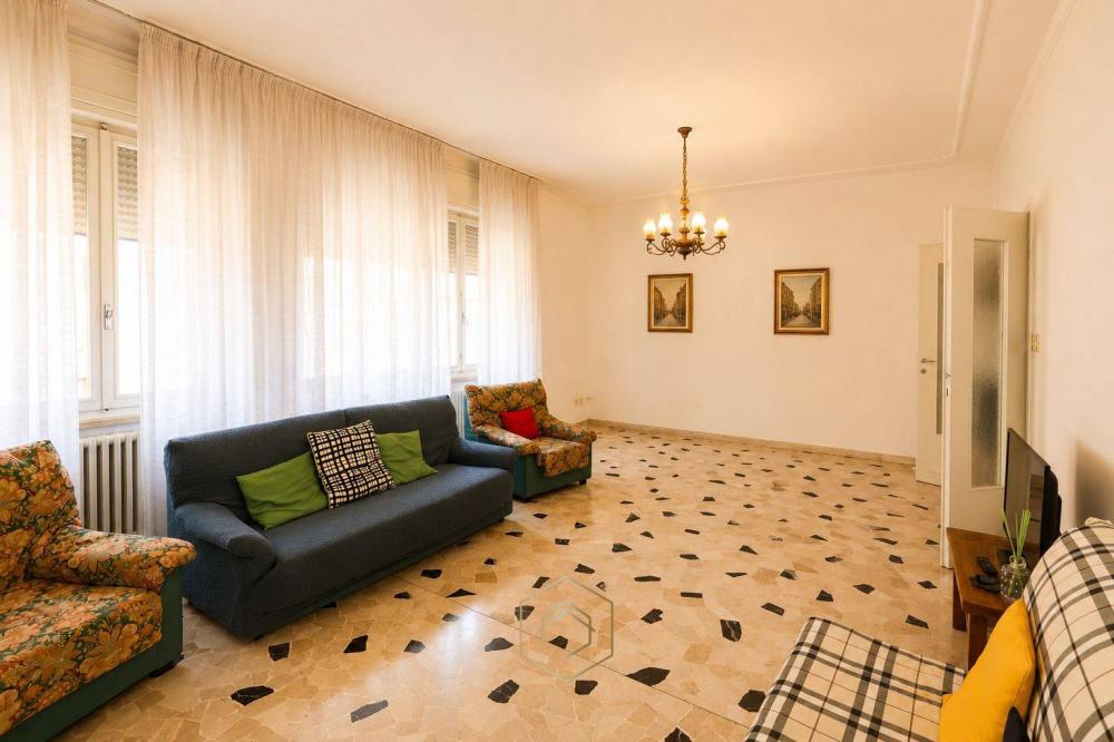 appartamento in vendita a Ferrara in zona Centro Storico