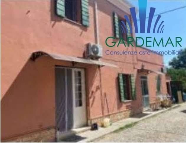 appartamento in vendita a Ferrara in zona Montalbano