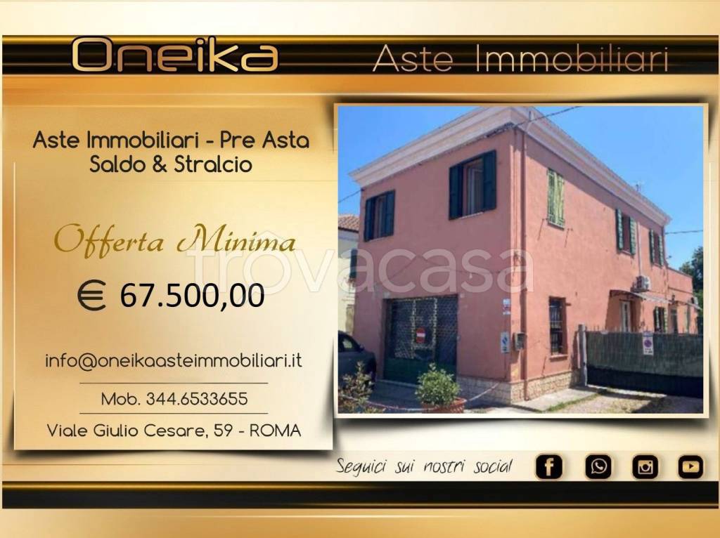 casa indipendente in vendita a Ferrara