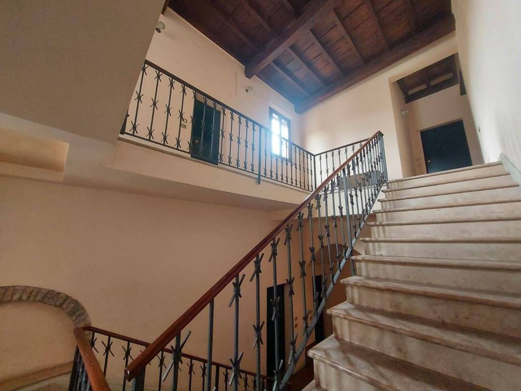 appartamento in vendita a Ferrara in zona Centro Storico