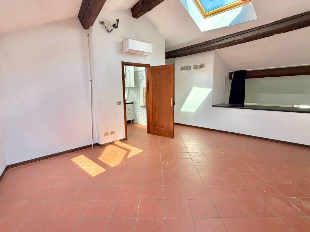 appartamento in vendita a Ferrara in zona Centro Storico
