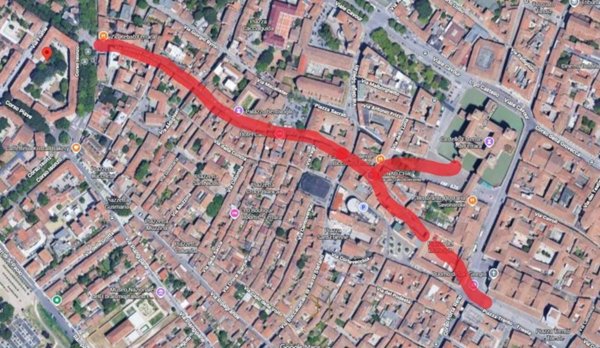 casa indipendente in vendita a Ferrara in zona Centro Storico