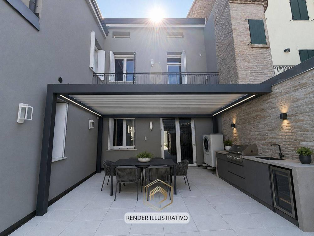 casa indipendente in vendita a Ferrara in zona Centro Storico