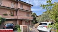 casa indipendente in vendita a Ferrara in zona Centro Storico