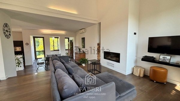 casa indipendente in vendita a Ferrara