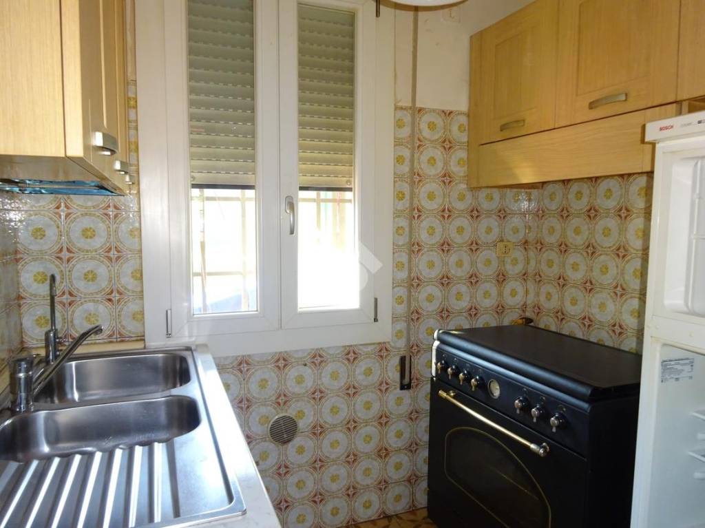 casa indipendente in vendita a Ferrara