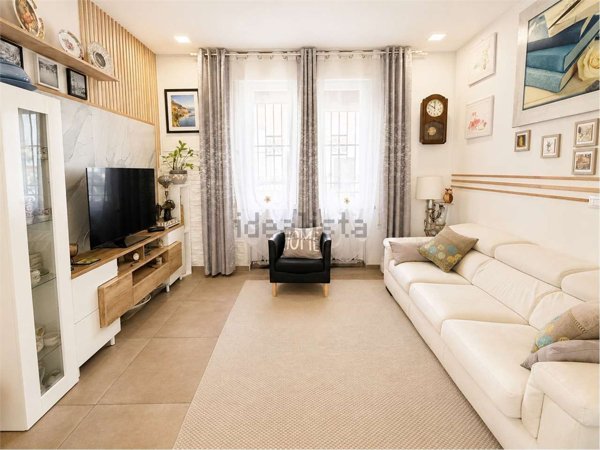 casa indipendente in vendita a Ferrara