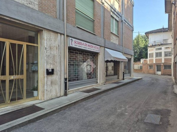 ufficio in vendita a Ferrara in zona Centro Storico