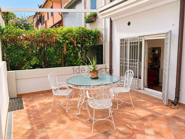 casa indipendente in vendita a Ferrara