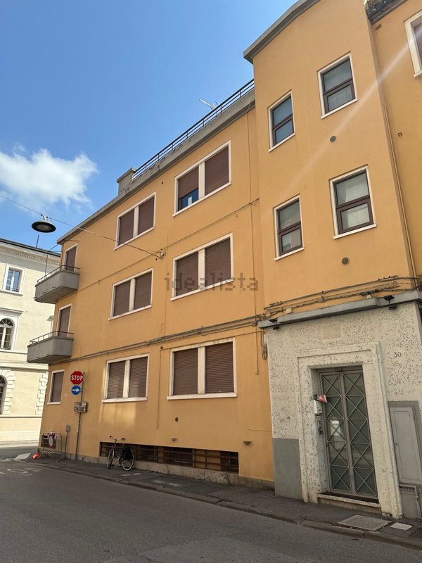 appartamento in vendita a Ferrara in zona Centro Storico