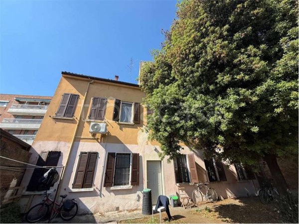 casa indipendente in vendita a Ferrara in zona Arianuova