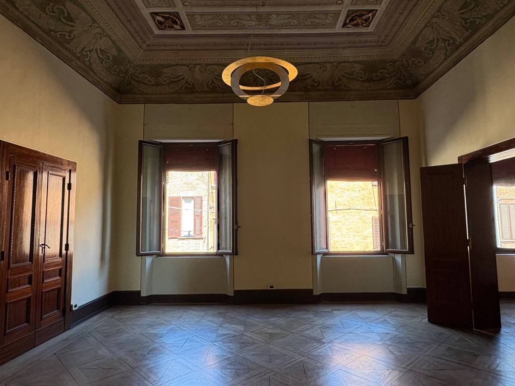 casa indipendente in vendita a Ferrara in zona Centro Storico