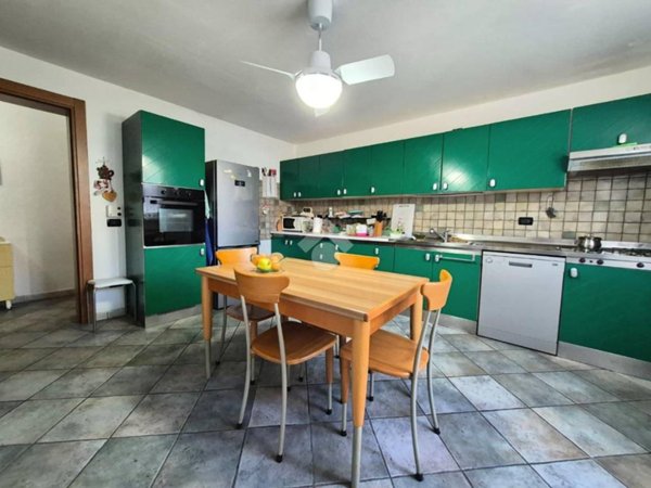 casa indipendente in vendita a Ferrara in zona Doro