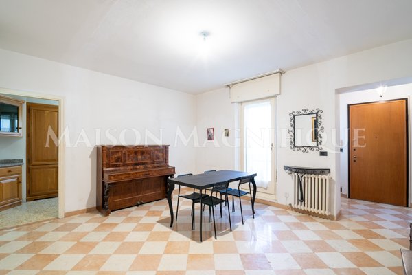 appartamento in vendita a Ferrara in zona Centro Storico
