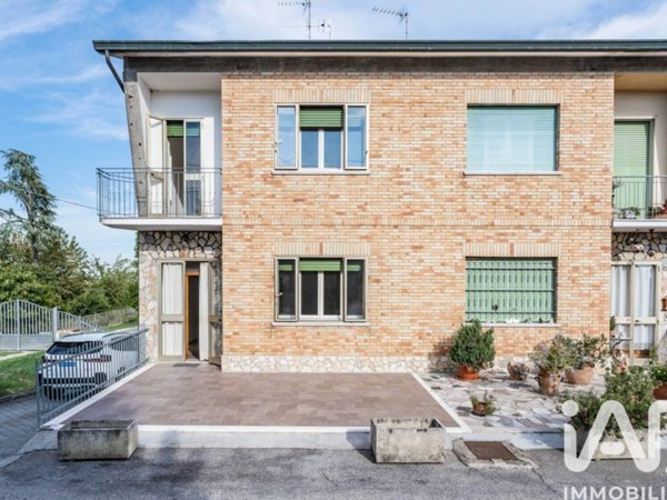 casa indipendente in vendita a Ferrara in zona Marrara