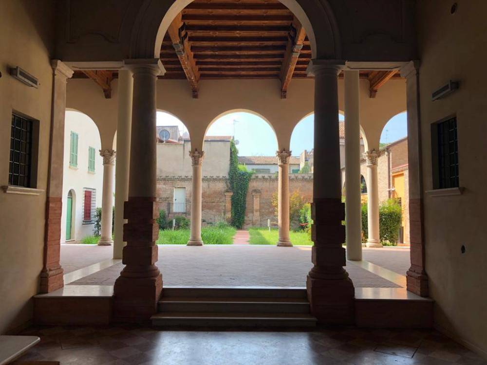 appartamento in vendita a Ferrara in zona Centro Storico