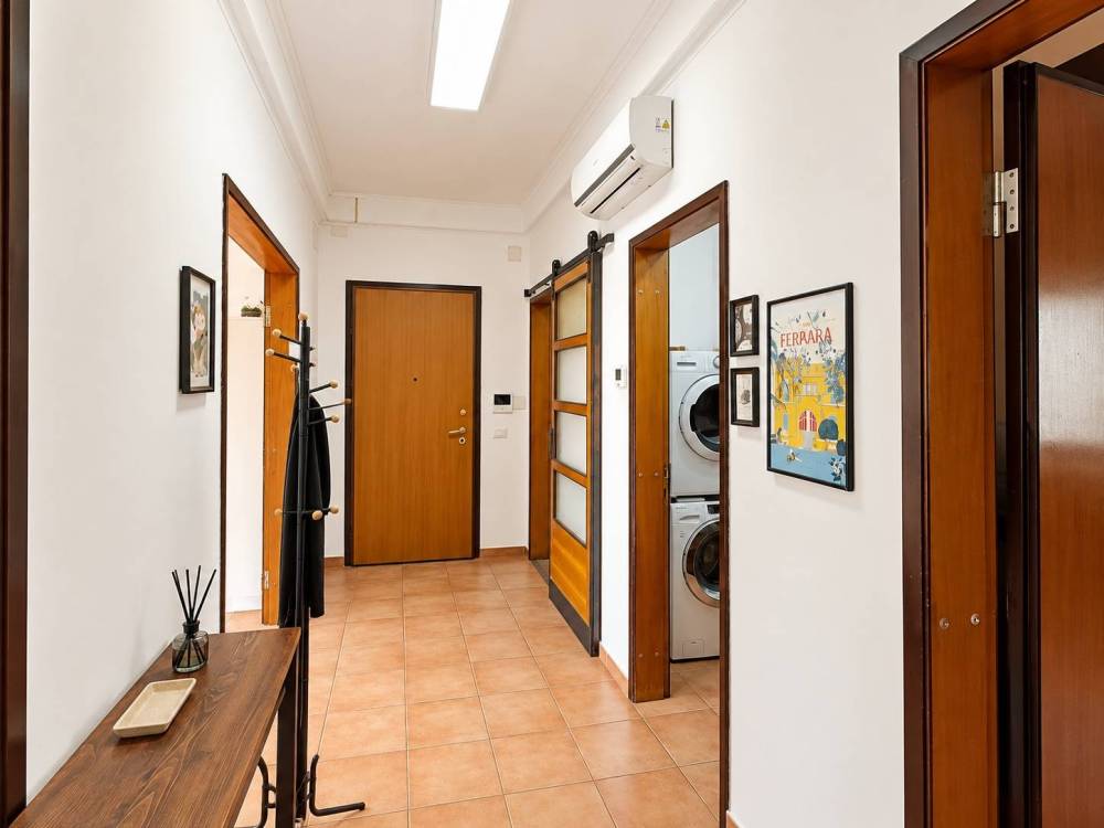 appartamento in vendita a Ferrara in zona Centro Storico