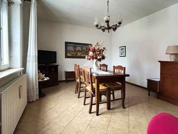 casa indipendente in vendita a Ferrara in zona Monestirolo