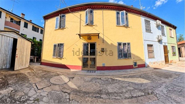 casa indipendente in vendita a Ferrara in zona Mizzana