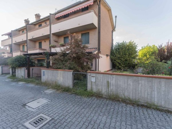 casa indipendente in vendita a Ferrara in zona Cocomaro di Focomorto