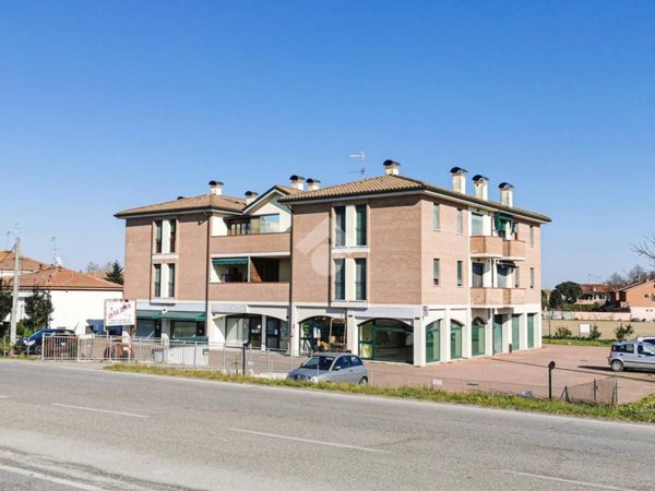 appartamento in vendita a Ferrara in zona Chiesuol del Fosso
