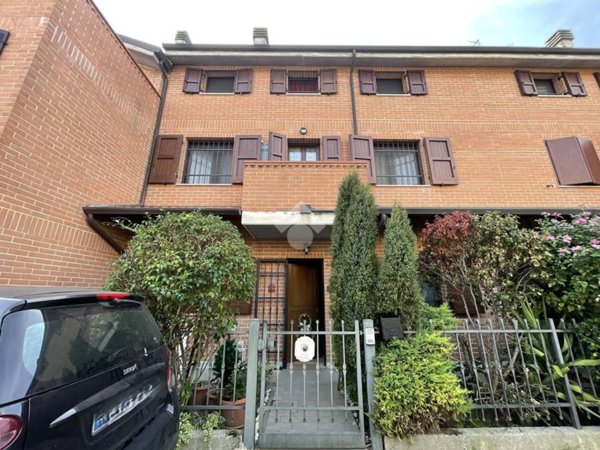casa indipendente in vendita a Ferrara in zona Gorgo