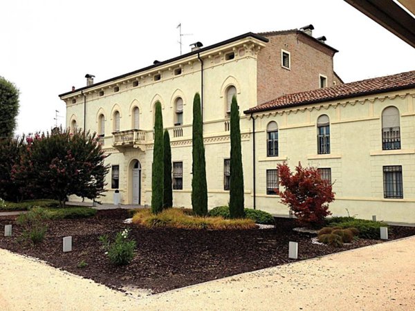 appartamento in vendita a Ferrara in zona Cocomaro di Focomorto