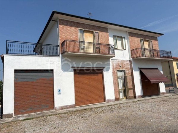 casa indipendente in vendita a Ferrara in zona Francolino